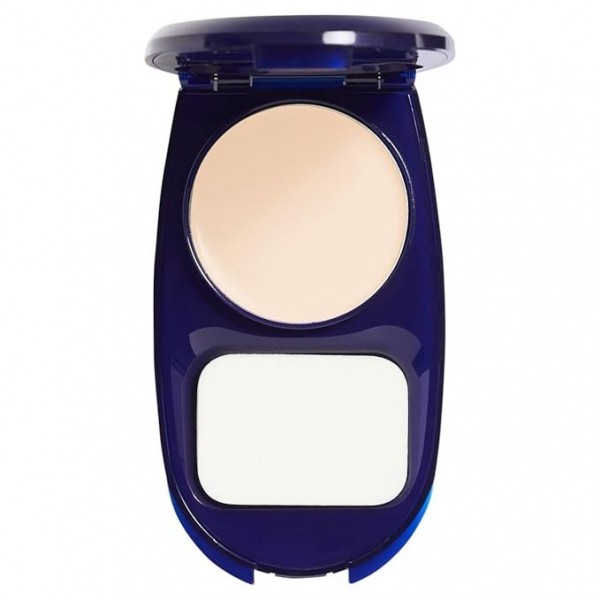 COVERGIRL Smoothers AquaSmooth Foundation, Ivory 705 with SPF 20, 12 ml