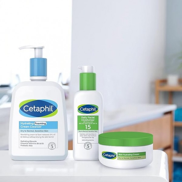 Cetaphil Hydrating Cleanser for Sensitive Skin - Prebiotic and Hypoallergenic, 236ml